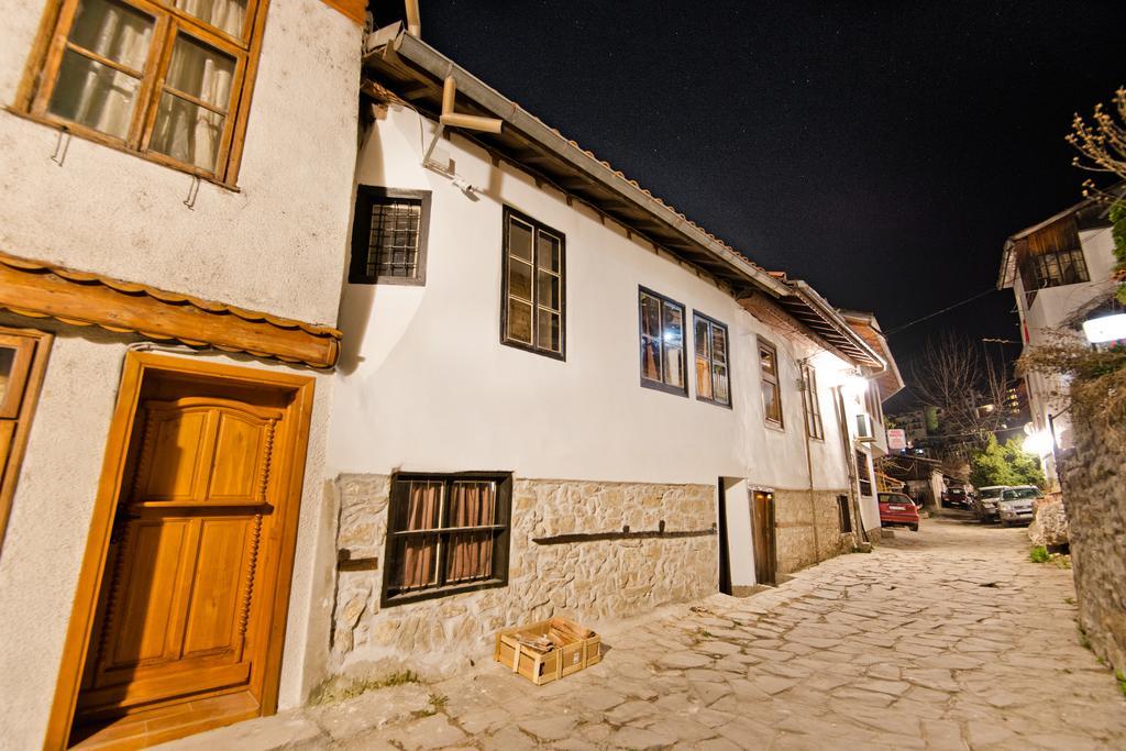 The Lion'S Residence Veliko Tŭrnovo Exterior foto