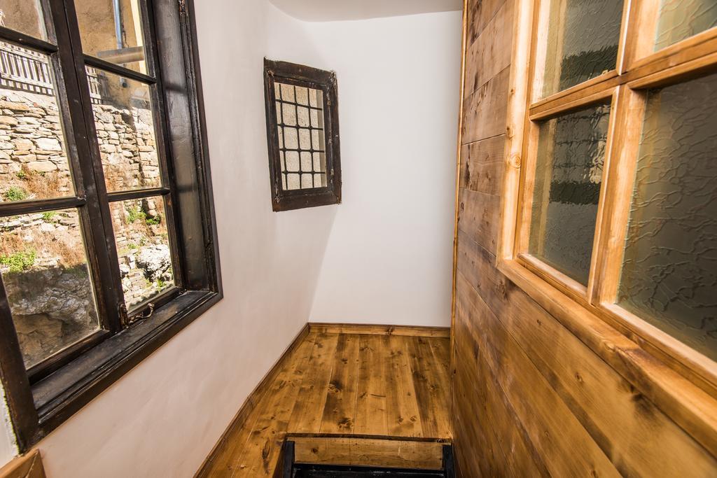 The Lion'S Residence Veliko Tŭrnovo Exterior foto